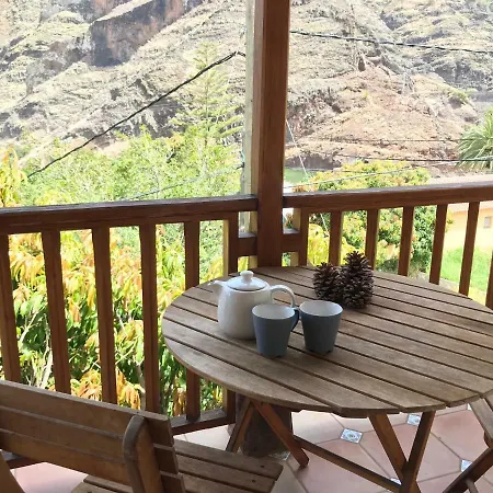 Semesterbostad Casita Brego - A Tranquil And Restful Rural Retreat! *